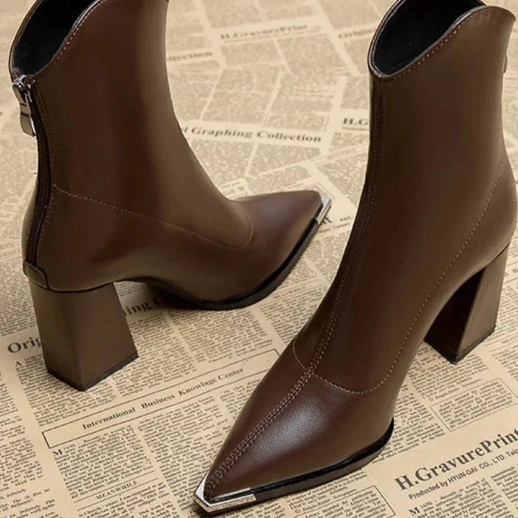 Chelsea Boot C32891