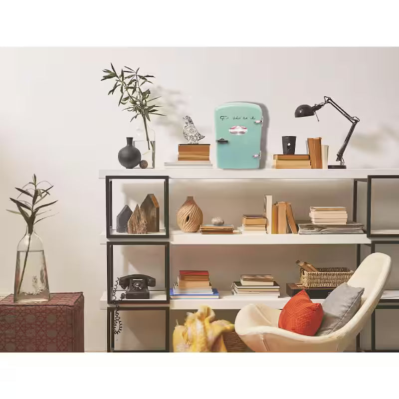 6-Can Retro Mini Fridge in White K2547