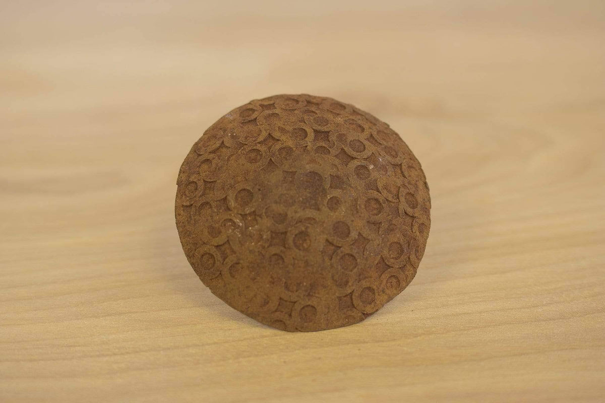 50 Pack Dimpled Round Clavos B689